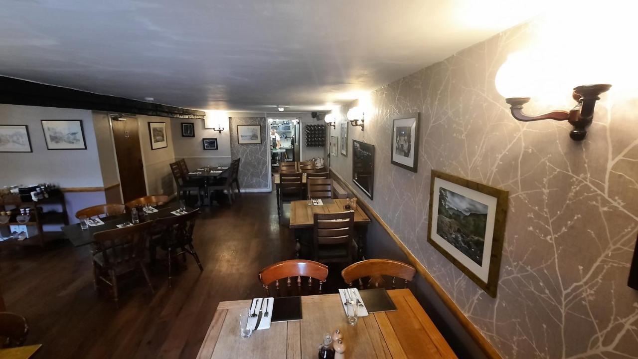 Kings Arms Hotel Hawkshead Exterior foto